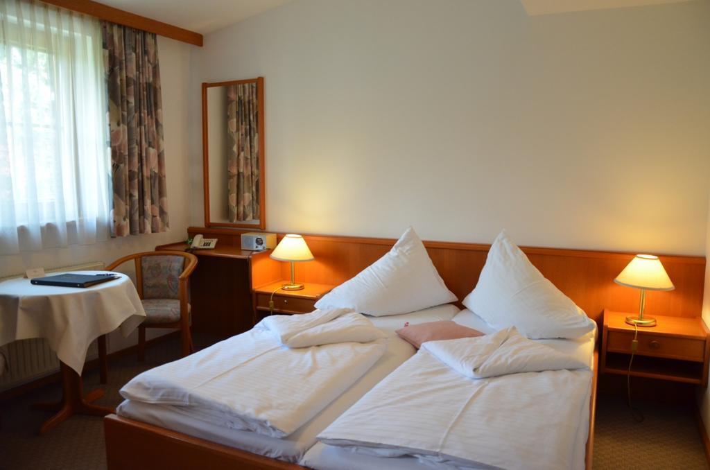 Seehotel Paulitsch Velden am Wörthersee Habitación foto