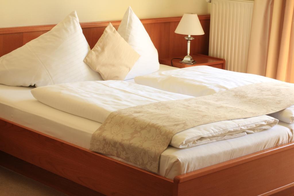 Seehotel Paulitsch Velden am Wörthersee Habitación foto